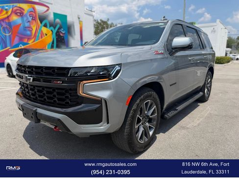 Used 2024 Chevrolet Tahoe Z71 w/ Z71 Off-Road Package AWD/4WD image 13