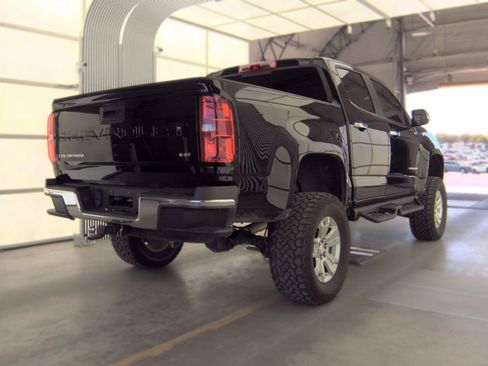 Used 2021 Chevrolet Colorado LT w/ LT Convenience Package RWD image 6