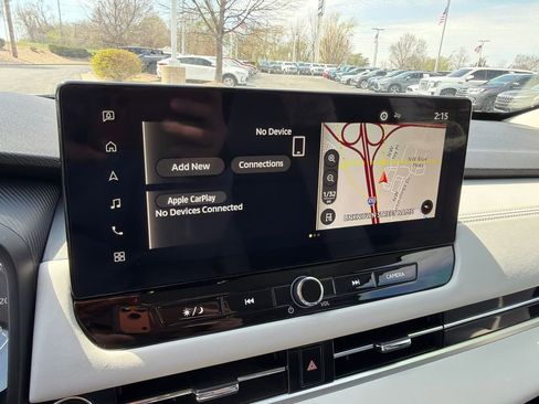 Used 2025 Mitsubishi Outlander AWD image 26