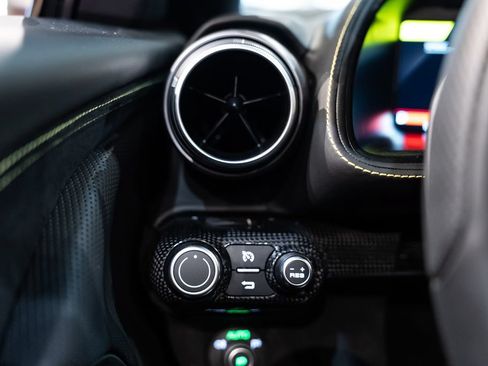 Certified 2023 Ferrari 812 GTS RWD image 34