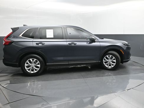 Used 2025 Honda CR-V LX image 6