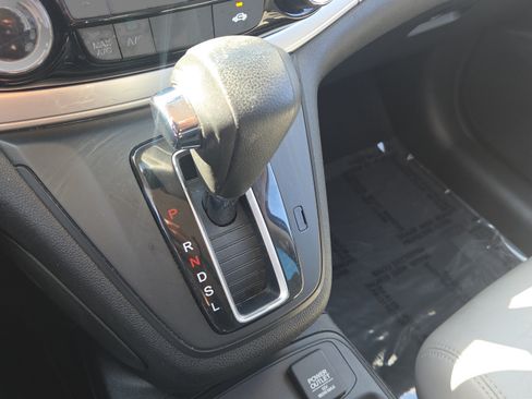 Used 2016 Honda CR-V LX image 31