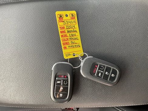 Used 2024 Honda CR-V EX-L image 23