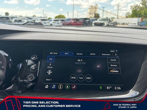 Used 2022 Buick Envision Essence w/ Technology Package I FWD image 22