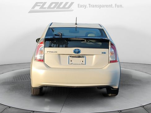 Used 2013 Toyota Prius Two FWD image 8