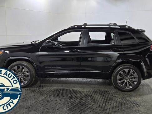 Used 2019 Jeep Cherokee Limited AWD/4WD image 4