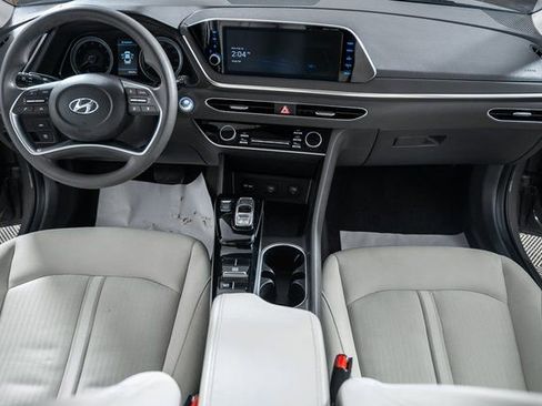 Used 2023 Hyundai Sonata SEL image 17