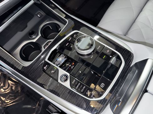 New 2026 BMW X7 xDrive40i w/ Executive Package image 20