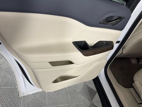 Used 2023 GMC Acadia Denali AWD/4WD image 27