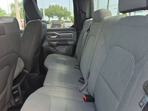 Used 2022 RAM 1500 Big Horn AWD/4WD image 12
