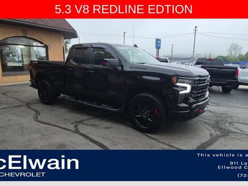 Used 2024 Chevrolet Silverado 1500 RST w/ Redline Edition AWD/4WD image 3