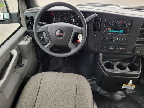 Used 2025 GMC Savana 2500 Extended w/ Driver Convenience Package RWD image 13