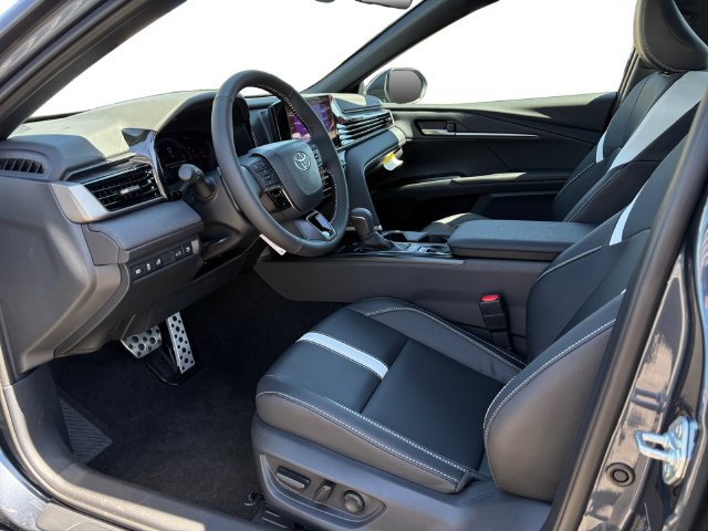 New 2026 Toyota Camry SE FWD image 12