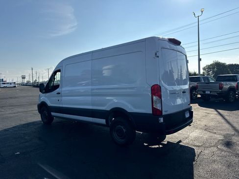 Used 2023 Ford Transit 250 Medium Roof w/ Load Area Protection Package RWD image 3