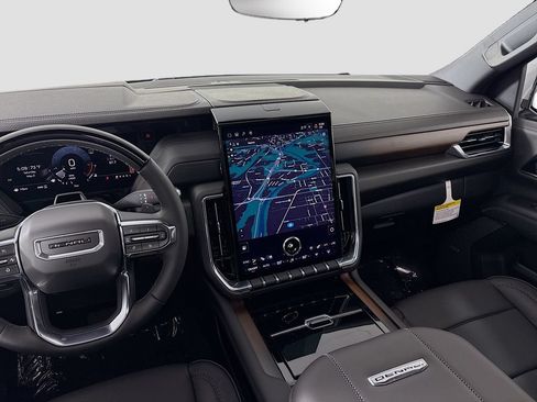 New 2026 GMC Yukon XL Denali AWD/4WD image 24