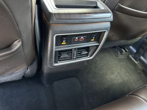 Used 2019 Nissan Murano Platinum FWD image 11