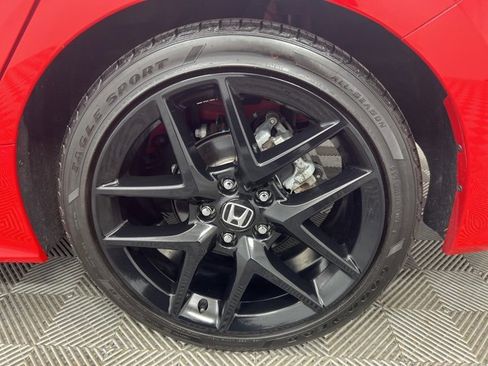 Used 2023 Honda Civic Sport image 9