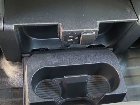 Used 2021 Ford F150 XL w/ XL Power Equipment Group image 21