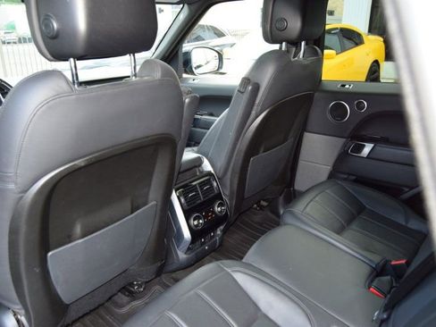 Used 2019 Land Rover Range Rover Sport HSE AWD/4WD image 36