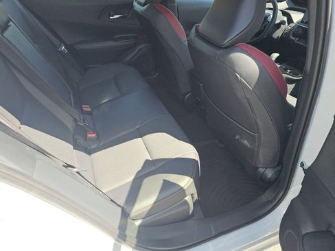 Used 2024 Toyota Prius Prime Premium w/ Advanced Technology Package FWD image 5