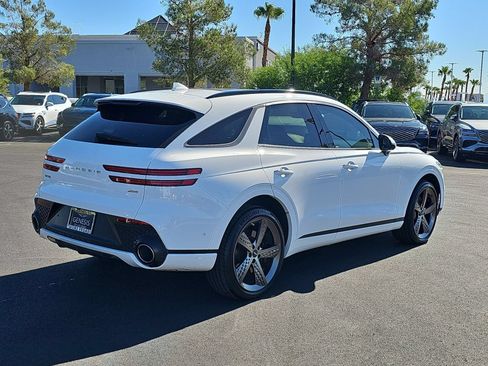 Certified 2023 Genesis GV70 2.5T w/ Sport Prestige Package AWD/4WD image 8