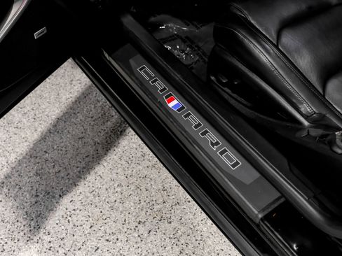 Used 2019 Chevrolet Camaro SS RWD image 30
