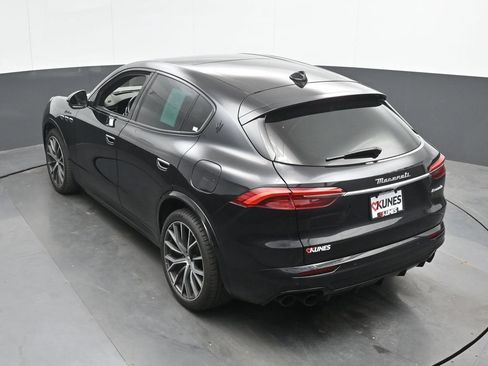 Used 2023 Maserati Grecale Modena AWD/4WD image 38