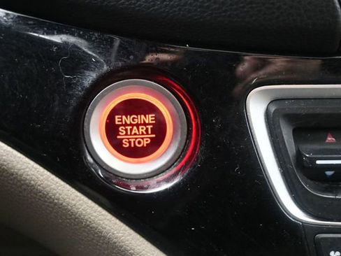 Used 2019 Honda Pilot Elite image 20