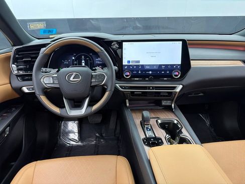 Used 2025 Lexus RX 350 w/ Convenience Package AWD/4WD image 8