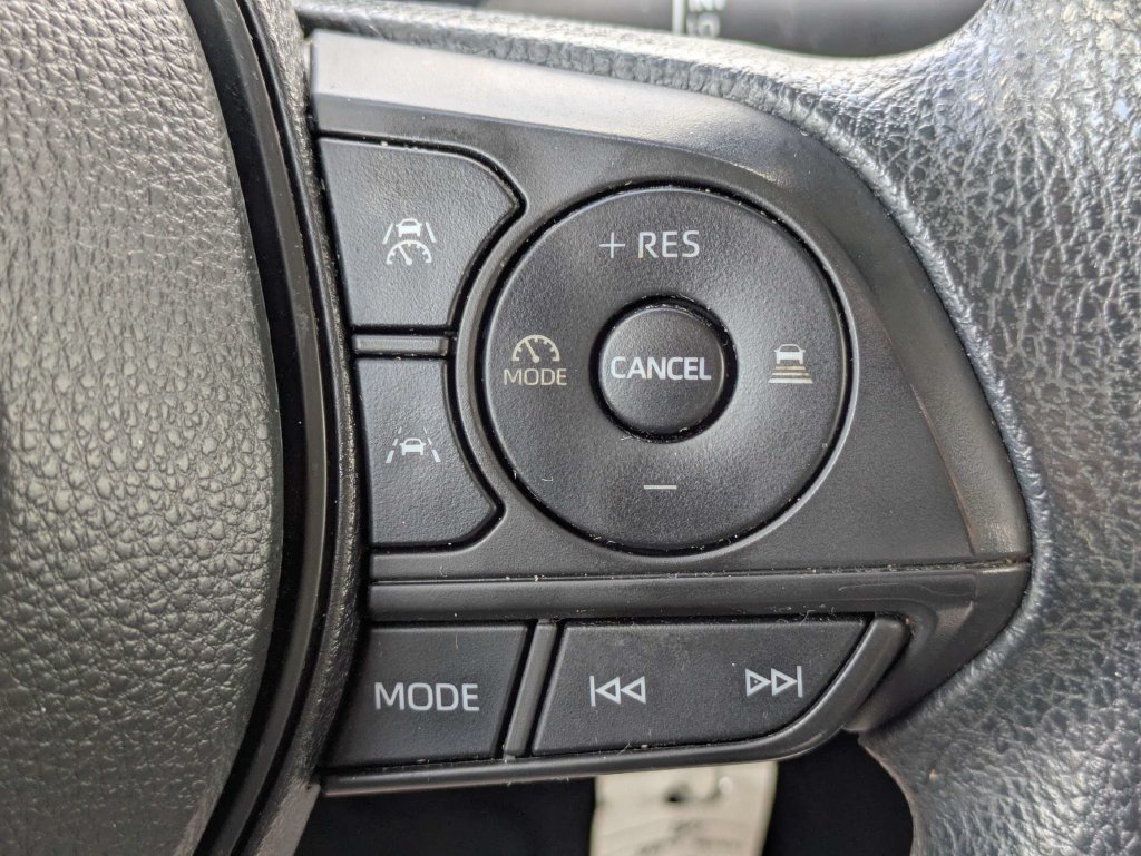 Used 2023 Toyota Corolla LE FWD image 26
