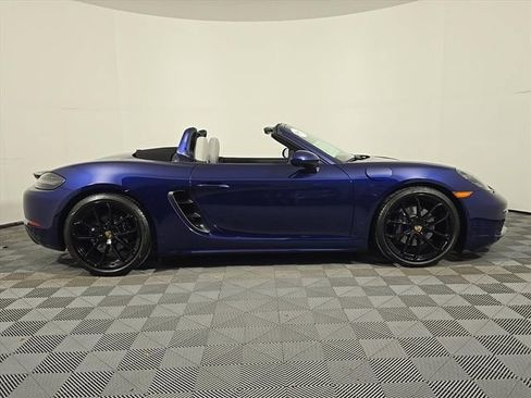 Certified 2025 Porsche 718 Boxster image 8