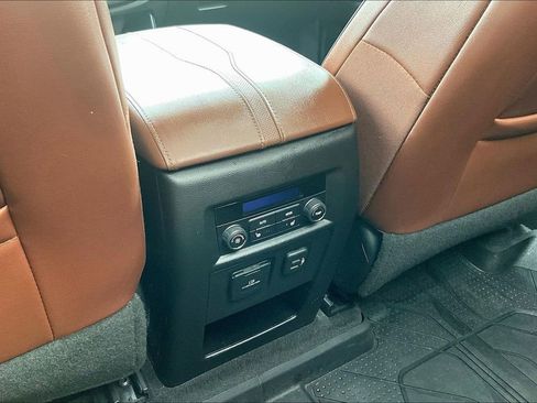 Used 2020 Chevrolet Traverse High Country w/ LPO, Floor Liner Package AWD/4WD image 11