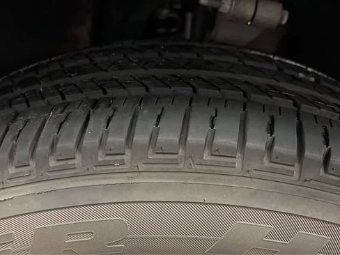 Used 2024 Jeep Grand Cherokee L Altitude image 29