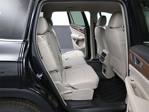 New 2026 Volkswagen Atlas SE image 13