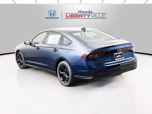 Certified 2025 Honda Accord SE image 9