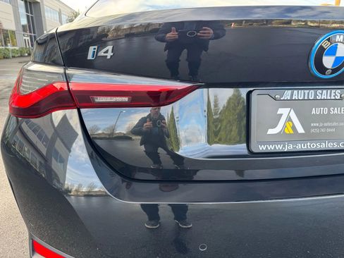 Used 2023 BMW i4 eDrive40 image 15