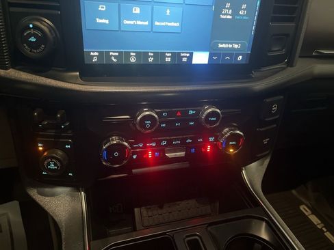 Used 2025 Ford F150 Platinum w/ Equipment Group 702A High image 76