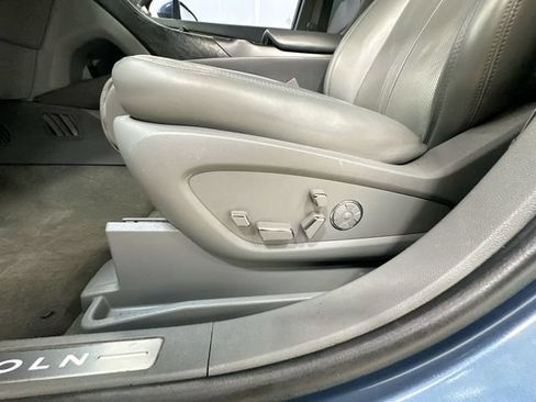 Used 2019 Lincoln Nautilus Reserve AWD/4WD image 15