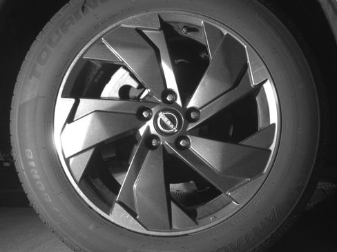 Used 2025 Nissan Rogue SV image 15