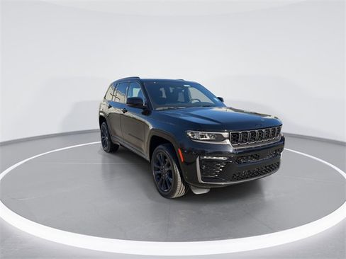 New 2026 Jeep Grand Cherokee Limited image 2