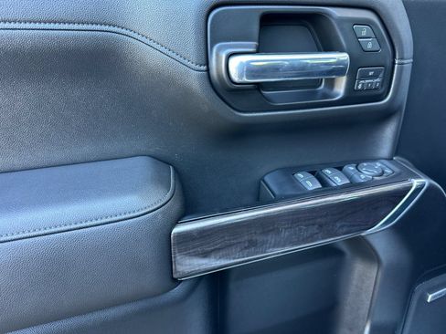 Used 2019 Chevrolet Silverado 1500 LTZ w/ LTZ Plus Package AWD/4WD image 11
