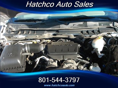 Used 2011 RAM 1500 ST w/ ST Popular Equipment Group AWD/4WD image 11