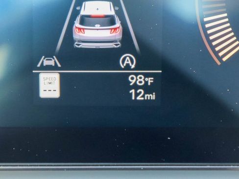 New 2026 Hyundai Tucson SEL image 23