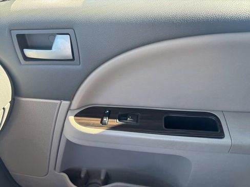 Used 2008 Mercury Sable Premier image 28