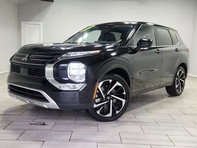 Used 2024 Mitsubishi Outlander SE Black Edition