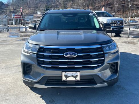 New 2026 Ford Explorer Active image 5