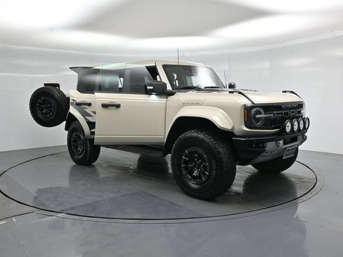 Used 2025 Ford Bronco Raptor AWD/4WD image 29