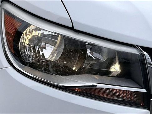 Used 2015 Chevrolet Colorado W/T image 33