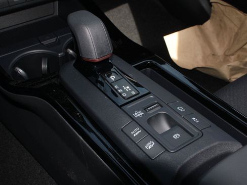New 2026 Toyota Prius Plug-In Hybrid FWD image 14