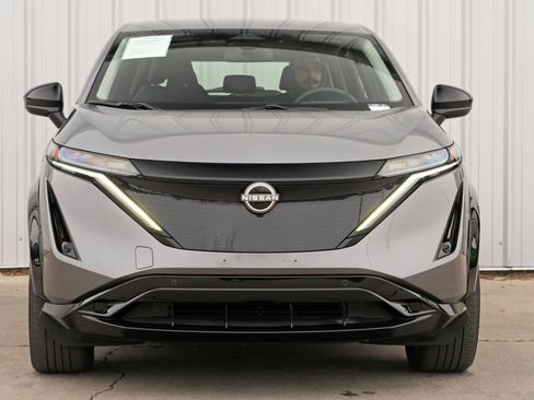 Used 2023 Nissan Ariya Engage image 6